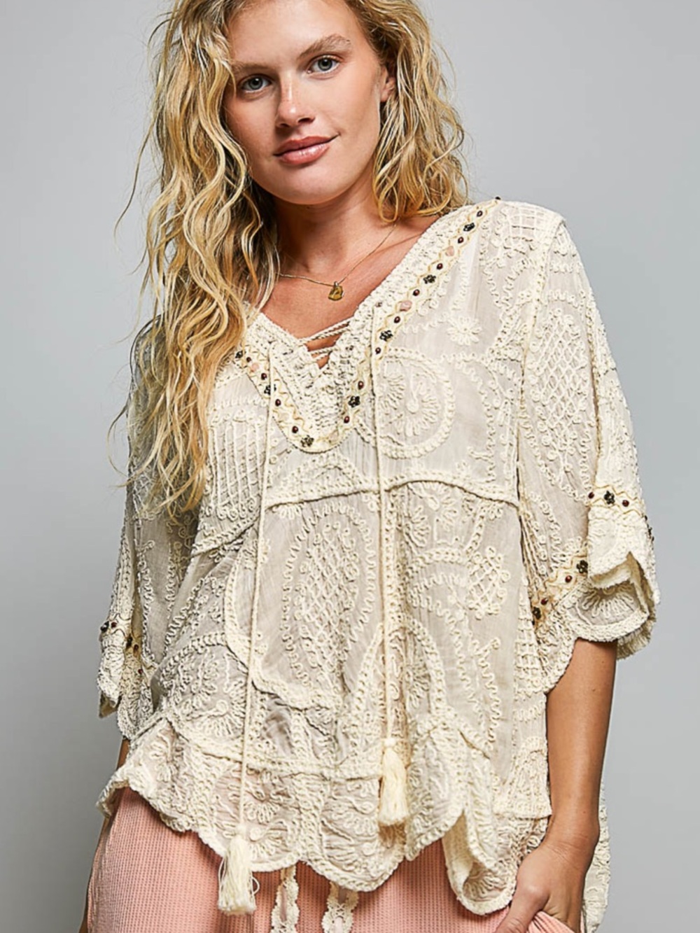 💕 NEW! POL Boho Lace-Embroidered Cream Peasant Top
